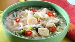 Kwetiau Sop Kepala Sekolah